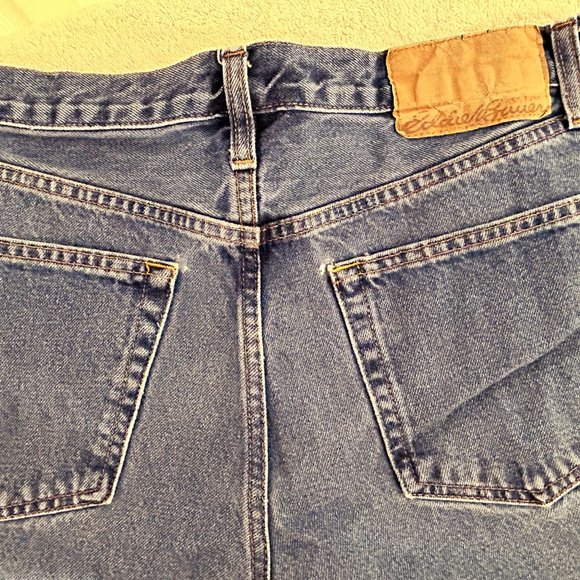 Men's Eddie Bauer Relaxed Fit Jeans 32x30 - Picture 4 of 5